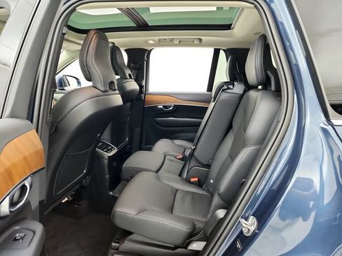 Certified 2024 Volvo XC90 T8 Plus w/ Protection Package Premier AWD/4WD image 29