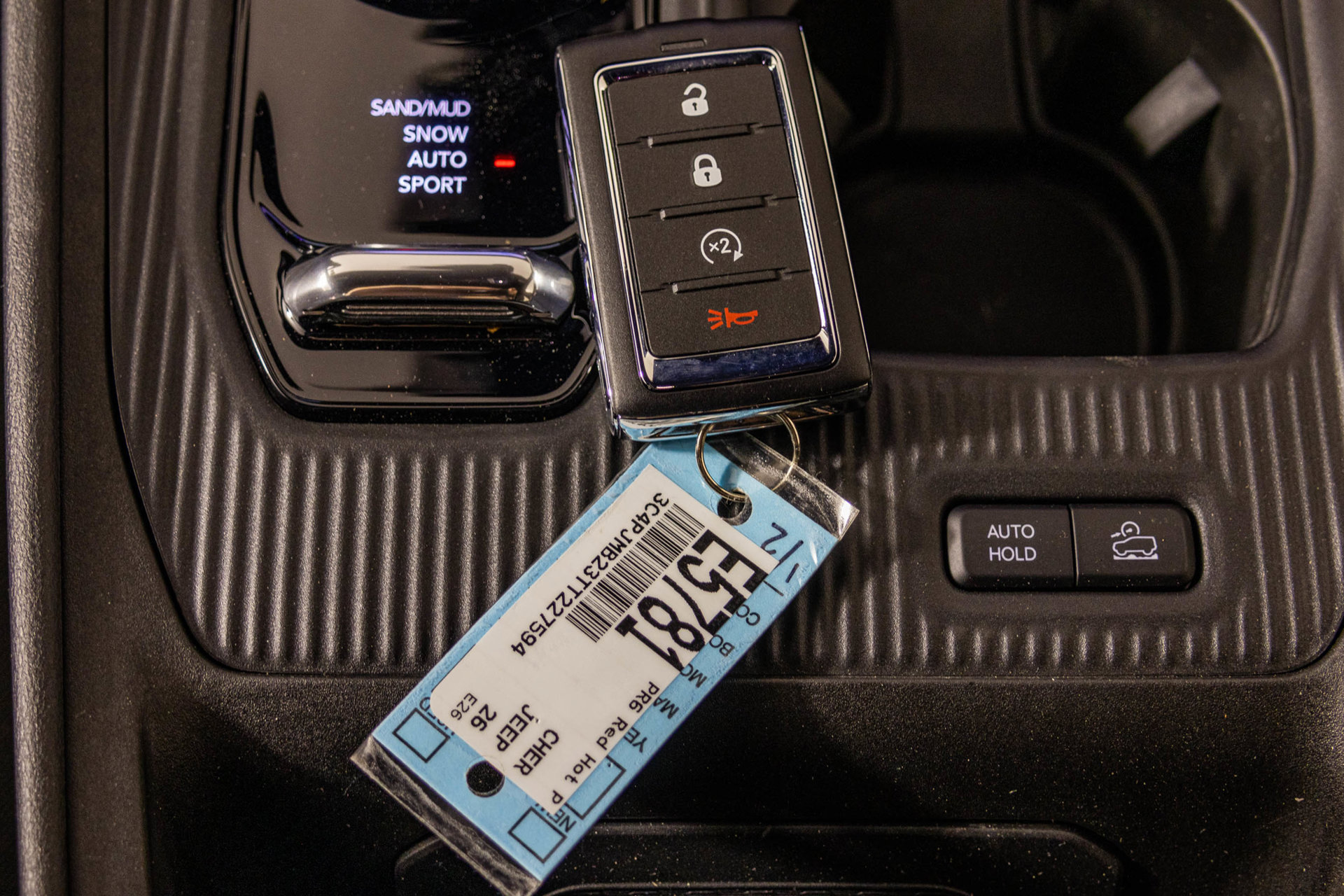 New 2026 Jeep Cherokee Laredo AWD/4WD image 26