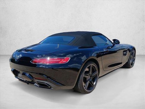 Used 2018 Mercedes-Benz AMG GT Roadster image 5