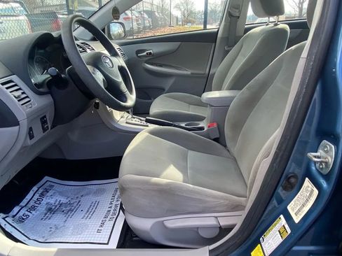 Used 2013 Toyota Corolla LE Special Edition image 11