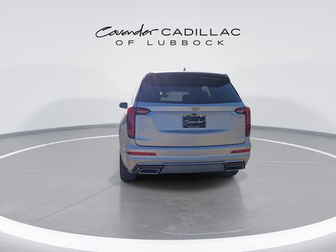 Used 2020 Cadillac XT6 Premium Luxury w/ Platinum Package FWD image 7