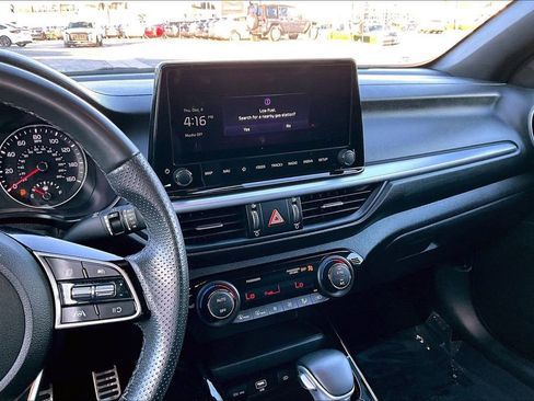 Used 2023 Kia Forte GT-Line image 8