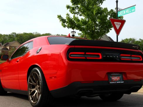 Used 2017 Dodge Challenger SRT Hellcat image 16