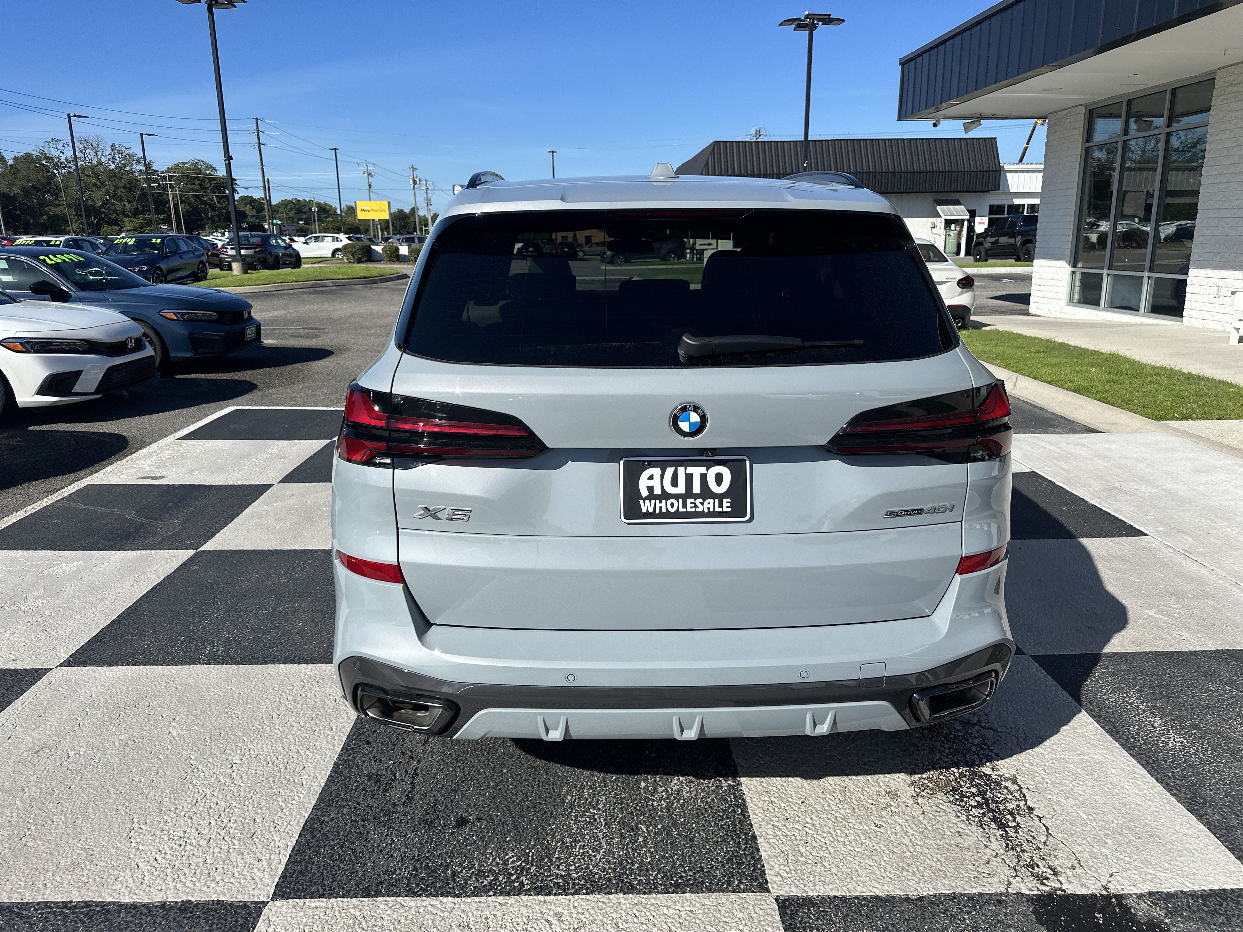 Used 2026 BMW X5 sDrive40i w/ M Sport Package RWD image 4