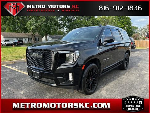 Used 2022 GMC Yukon Denali w/ Denali Premium Package AWD/4WD image 1