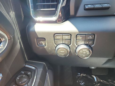 New 2026 GMC Sierra 1500 Denali w/ Denali Reserve Package AWD/4WD image 21