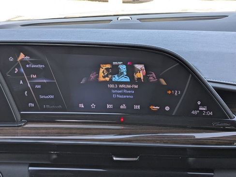 Used 2023 Cadillac Escalade ESV Premium Luxury image 21