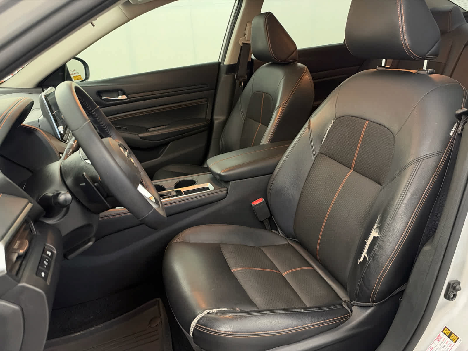 Used 2019 Nissan Altima 2.5 SR w/ SR Premium Package FWD image 14