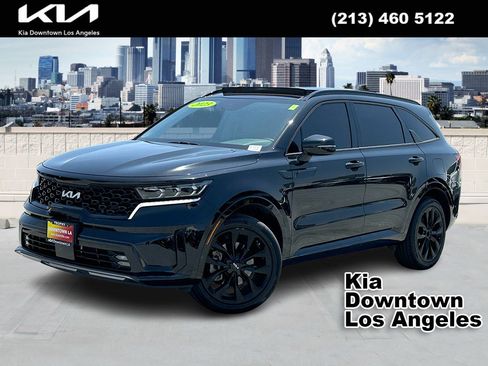 Certified 2023 Kia Sorento SX FWD image 1