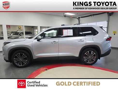 Certified 2024 Toyota Grand Highlander AWD Hybrid image 4