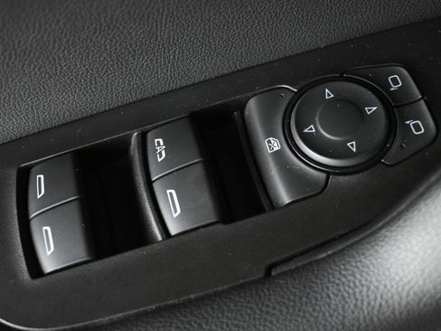 Used 2024 Chevrolet Blazer LT w/ Midnight/Sport Edition FWD image 13
