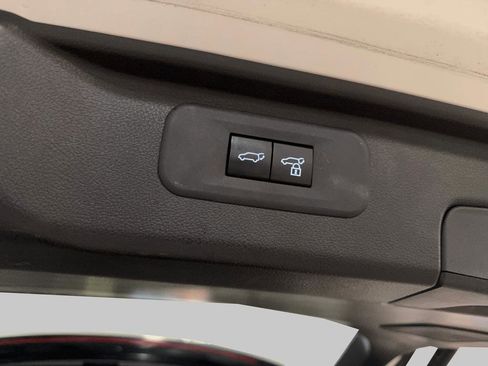 Used 2024 Toyota Grand Highlander AWD Hybrid image 30