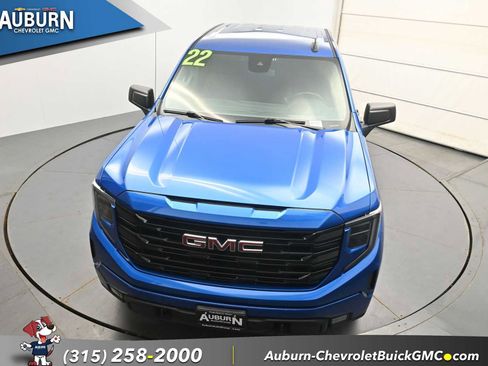 Used 2022 GMC Sierra 1500 Elevation image 25