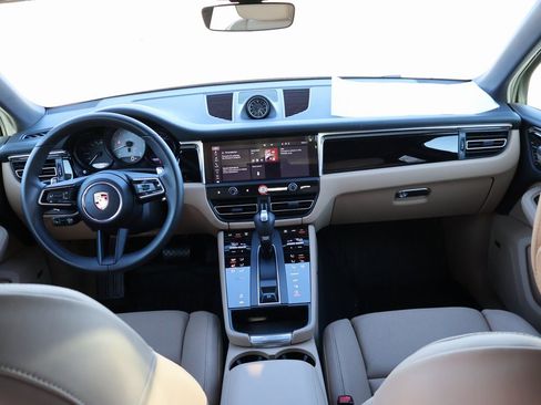 New 2025 Porsche Macan S image 19