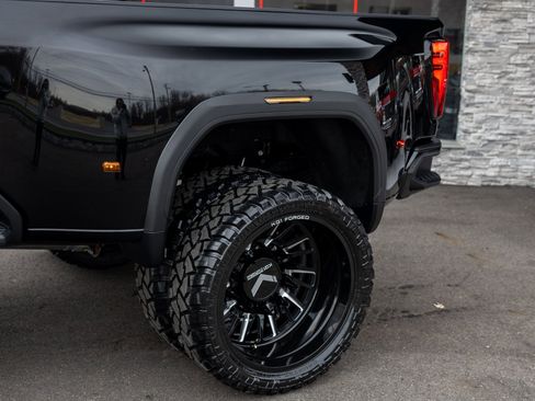 Used 2026 GMC Sierra 3500 Denali Ultimate image 5