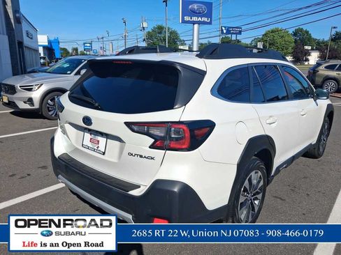 Used 2023 Subaru Outback Limited AWD/4WD image 10