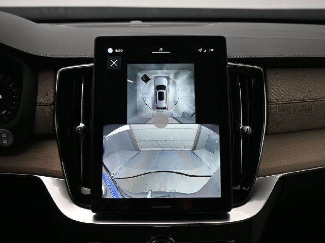 New 2026 Volvo XC90 B6 Plus w/ Protection Package Premier AWD/4WD image 22