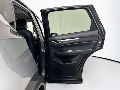 Used 2025 MAZDA CX-5 AWD 2.5 S w/ Select Package image 29