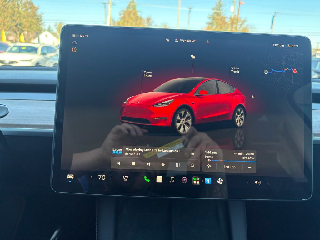 Used 2023 Tesla Model Y Long Range AWD/4WD image 18
