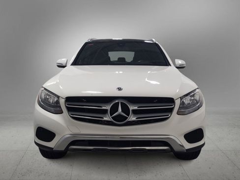 Used 2017 Mercedes-Benz GLC 300 image 3