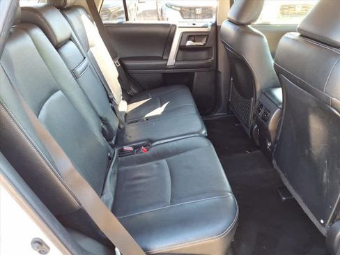 Used 2014 Toyota 4Runner Limited image 12