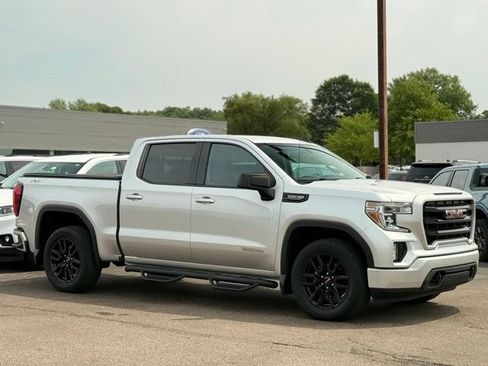 Used 2020 GMC Sierra 1500 Elevation w/ Elevation Value Package AWD/4WD image 24