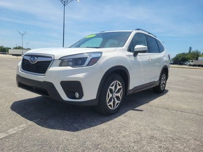 Used 2021 Subaru Forester Premium w/ Popular Package #1