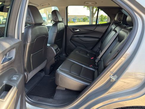 Used 2018 Chevrolet Equinox Premier AWD/4WD image 31