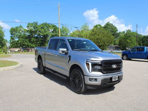 New 2026 Ford F150 Lariat w/ Equipment Group 501A Mid AWD/4WD image 3
