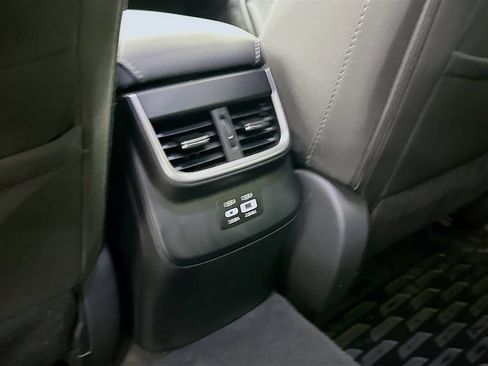 Used 2025 Subaru Outback Premium w/ Popular Package #1A AWD/4WD image 27