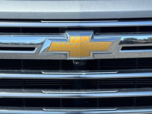 Used 2024 Chevrolet Silverado 3500 High Country w/ High Country Premium Package AWD/4WD image 45