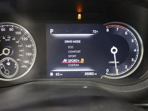 Used 2023 Genesis G70 2.0T w/ Sport Prestige Package image 20