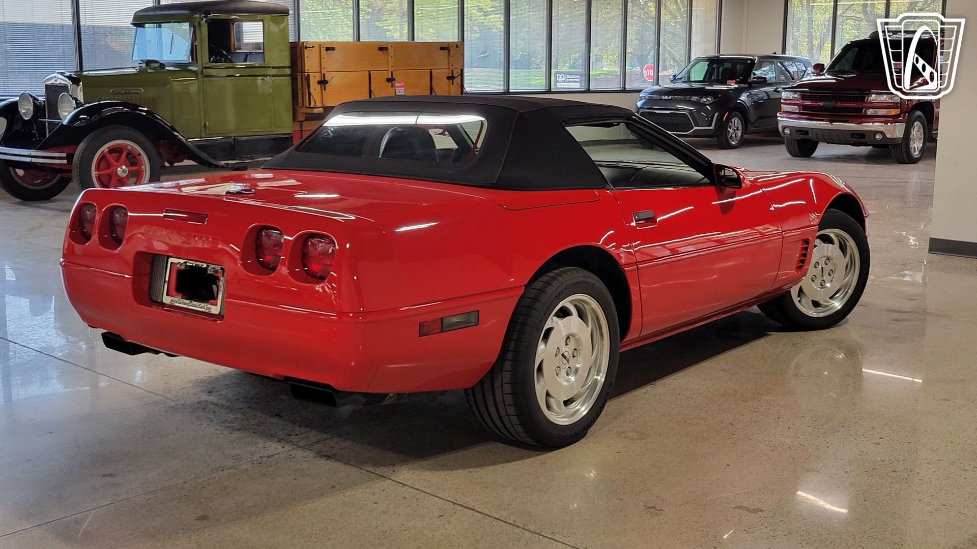 Used 1996 Chevrolet Corvette Convertible RWD image 32