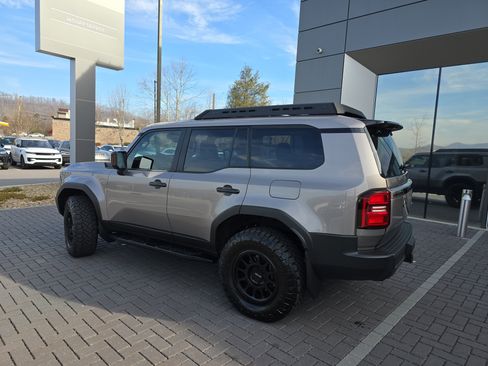 Used 2026 Toyota Land Cruiser image 8