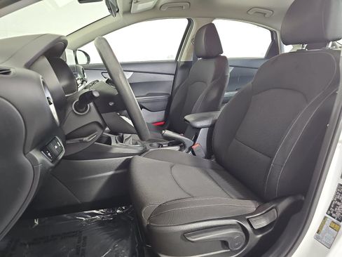 Used 2019 Kia Forte Sedan FWD image 14