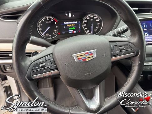 Used 2020 Cadillac XT4 Premium Luxury AWD/4WD image 12