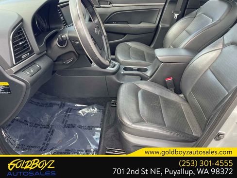 Used 2017 Hyundai Elantra Limited w/ Limited Tech Package 04 FWD image 13