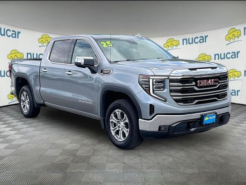 Used 2025 GMC Sierra 1500 SLT AWD/4WD image 1