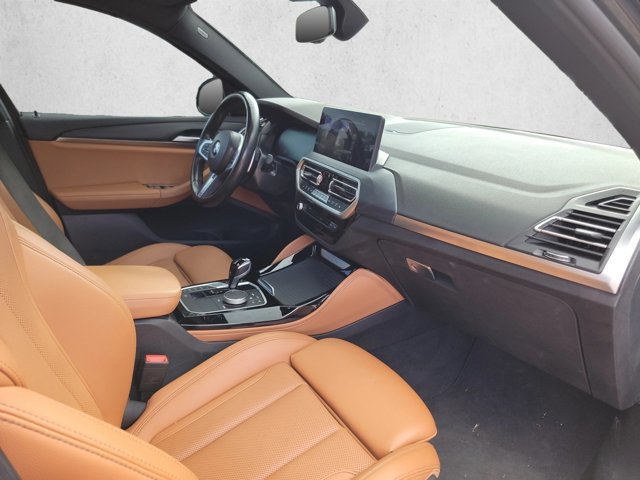 Used 2022 BMW X4 xDrive30i w/ M Sport Package 2 AWD/4WD image 26