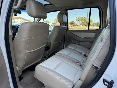 Used 2008 Ford Explorer Limited AWD/4WD image 11