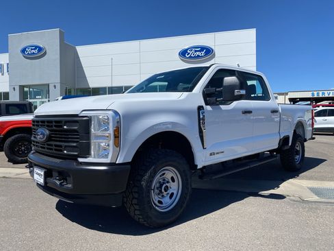 New 2026 Ford F350 XL w/ XL Off-Road Package AWD/4WD image 1