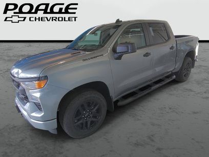 New 2026 Chevrolet Silverado 1500 Custom w/ Turbomax Blackout Package