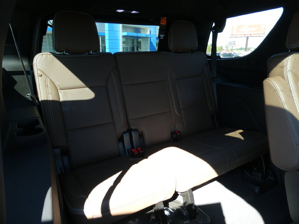 Certified 2022 Chevrolet Tahoe High Country AWD/4WD image 18