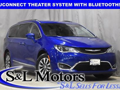 Used 2020 Chrysler Pacifica Touring-L Plus