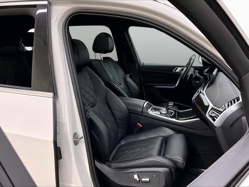 Used 2023 BMW X5 xDrive45e AWD/4WD image 9