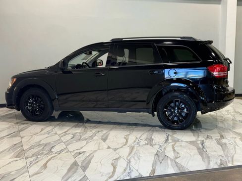 Used 2020 Dodge Journey SE w/ SE Popular Equipment Group image 8