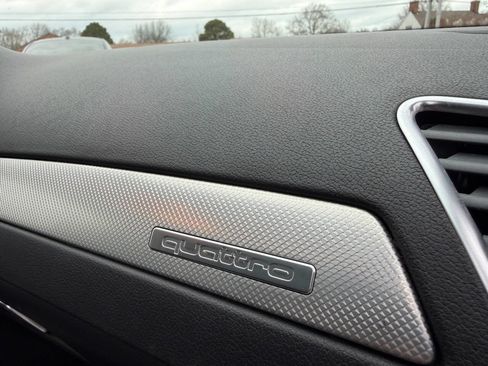 Used 2015 Audi A4 Premium Plus w/ Premium Plus Package image 30