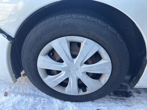 Used 2013 Subaru Impreza 2.0i image 11