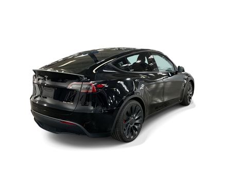 Certified 2023 Tesla Model Y Performance AWD/4WD image 6