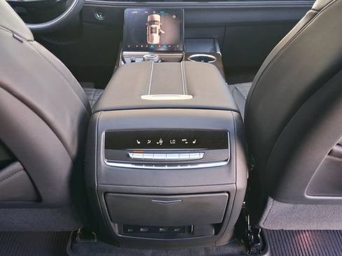 Used 2026 Cadillac Escalade Platinum Sport w/ LPO, Floor Liner Package RWD image 27